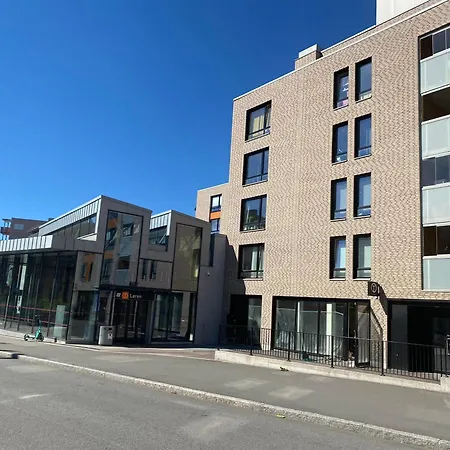 Charm In Loren, * Oslo